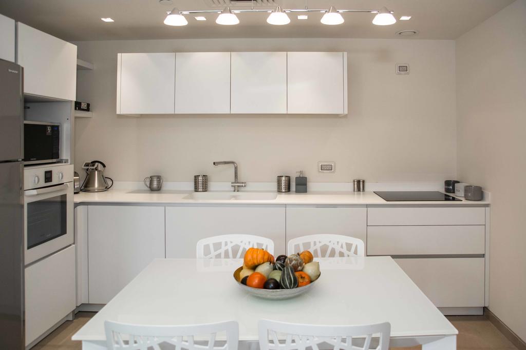 Rental Israel-Mamila Residences 14 Йерусалим Екстериор снимка